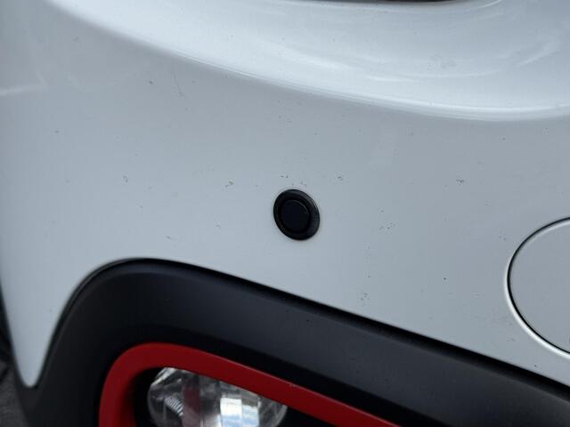 Citroen C3 Shine 1.2 PureTech 82PK Navigatie, Achteruitrijcamera, Keyless, Stoelverwarming, Parkeersensoren