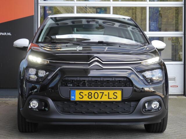 Citroen C3 1.2 PureTech Feel Edition Two-Tone | Achteruitrijcamera | Navigatie | Elektrische ramen | Lichtmetalen velgen | Cruise control | Mistlampen | Android auto | Apple carplay