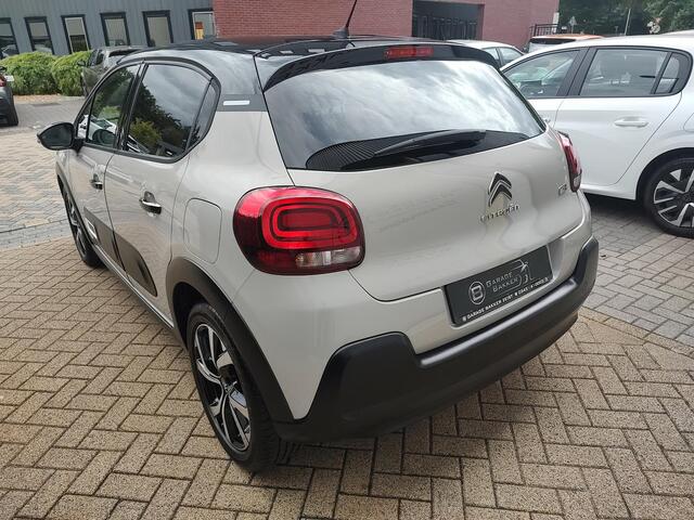 Citroen C3 1.2 PureTech Shine Exclusive Camera Navi-Carplay Luxe Bekleding Bi-tone Cruise-Control