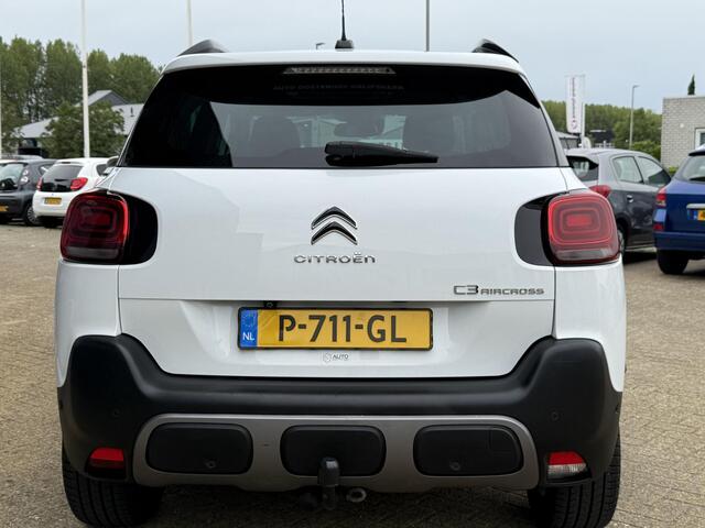 Citroen C3 Aircross 1.2 PureTech S&S Shine 110PK | BOMVOL | Dealeronderhouden | Trekhaak | Achteruitrijcamera | Grip Control | Head-up Display | Parkeersensoren Voor & Achter | Keyless Entry | Stoelverwarming | Navigatie |