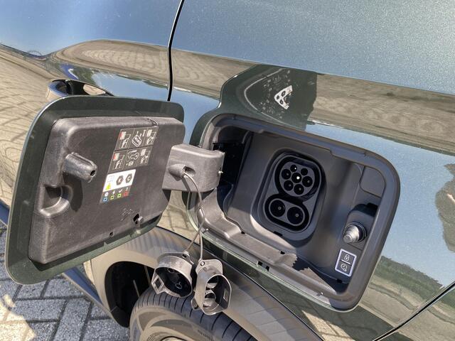 Citroen C3 Ë-C3 Aircross Max 113pk 44 kWh | Navigatie | Apple Carplay/Android Auto | Climate & Cruise Control | Lm-velgen | Camera | Telefoonlader draadloos