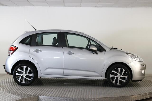 Citroen C3 1.2 PureTech Selection. Climate | Carplay | Cruise | Trekhaak.