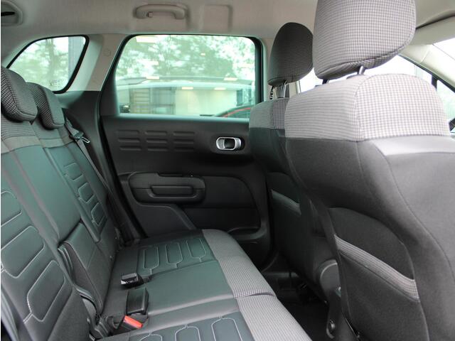 Citroen C3 Aircross 1.2 PureTech S&S Shine Automaat | Navi / Camera / Climate