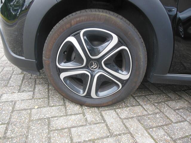 Citroen C3 1.2 PureTech Feel Staat in De Krim