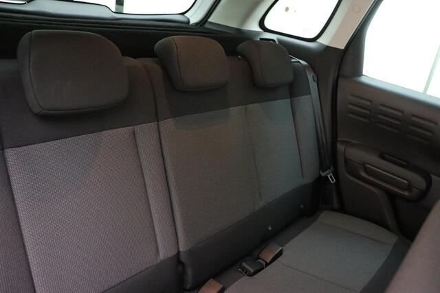 Citroen C3 Aircross 1.2 PureTech 110pk S&S Feel | Navigatie | DAB | Climate control | Cruise control | Extra getint glas | Dakrails | Hoge instap | Cruise control