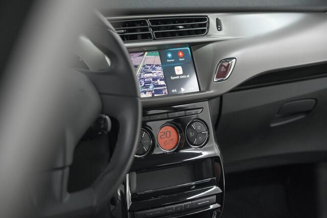 Citroen C3 PureTech 82 Selection | Trekhaak | Apple Carplay | Parkeersensoren | Climate Control