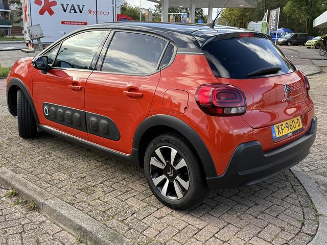Citroen C3 1.2 PureTech Shine Camera/Velgen/Duo-Tone/Apple CAR Play/GEEN AFLEVERKOSTEN