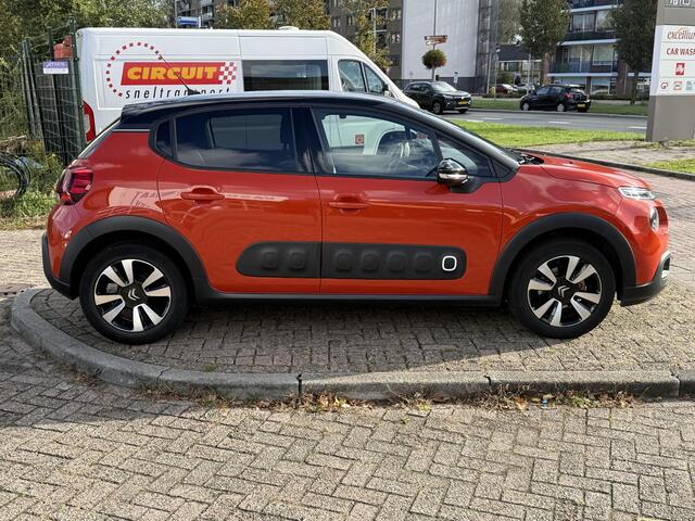 Citroen C3 1.2 PureTech Shine Camera/Velgen/Duo-Tone/Apple CAR Play/GEEN AFLEVERKOSTEN