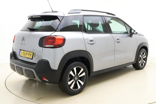 Citroen C3 Aircross 1.2 PureTech Shine 110 Pk | Navigatie | Climate control | Camera | Weinig kilometers | Lichtmetalen velgen | Extra getint glas | Dakrails