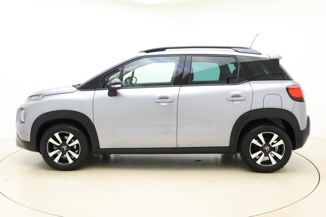 Citroen C3 Aircross 1.2 PureTech Shine 110 Pk | Navigatie | Climate control | Camera | Weinig kilometers | Lichtmetalen velgen | Extra getint glas | Dakrails