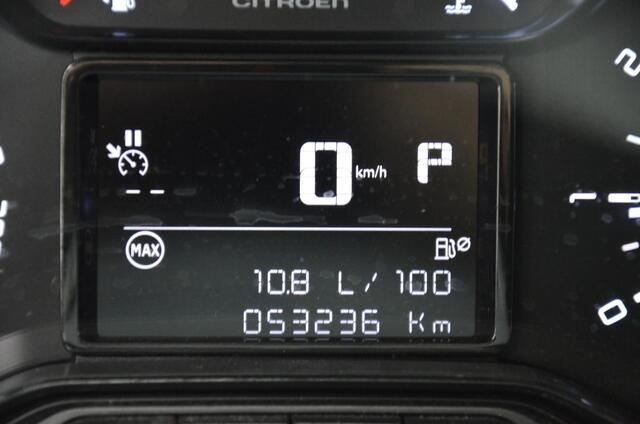 Citroen C3 Aircross 1.2 PureTech C-Series Apple Carplay/Android Auto/Ecc/Pdc/Stoelverwarming/Cruise control/Lmv