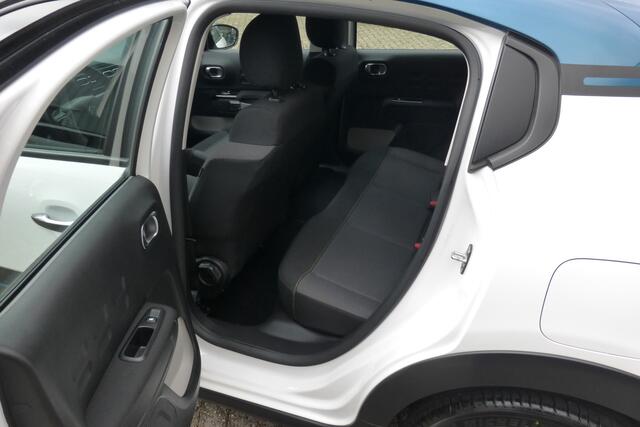 Citroen C3 1.2 PureTech Shine Automaat StartStop Navigatie Camera