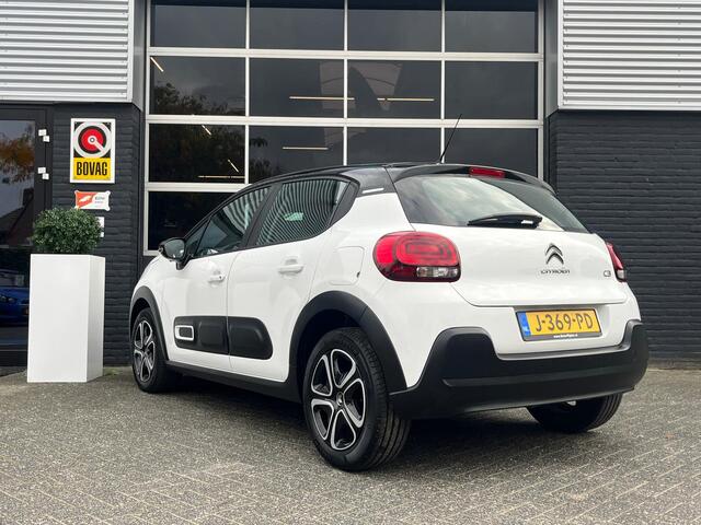 Citroen C3 1.2 Feel, Airco, Navi, CarPlay, Cruise, PDC, Two-Tone
