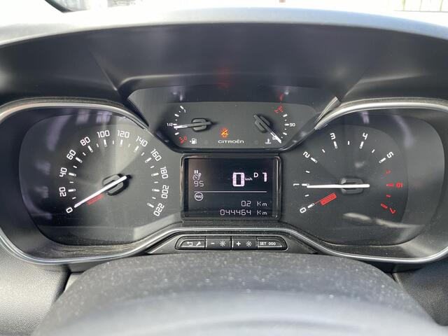 Citroen C3 Aircross 1.2 PureTech 17"/Camera/Keyless/Navigatie/Apple Carplay & Android Auto/Climate/Cruise/PDC v+a/Extra getint glas