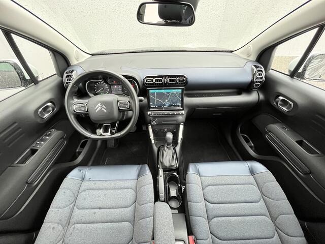 Citroen C3 Aircross 1.2 PureTech Shine Pack Automaat / Elektrisch Glazen Schuif- en Kanteldak / Stoelverwarming voor / Apple Carplay & Android Auto / Keyless Entry & Start / Cruise- en Climate Control / Navigatie full map / Verwarmde Voorruit