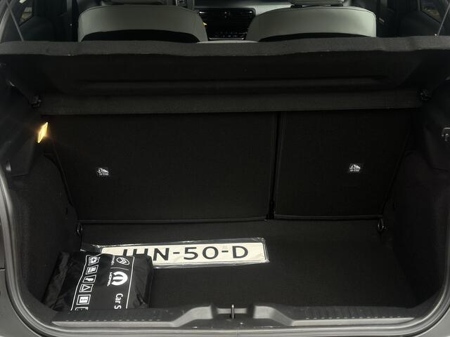 Citroen C3 1.2 Hybrid 110pk Max | Trekhaak | Comfort Seats | Apple Carplay/Android Auto | Parkeercamera/-sensoren | Navigatie | Cruise Control | DAB | Climate Control | Full LED |