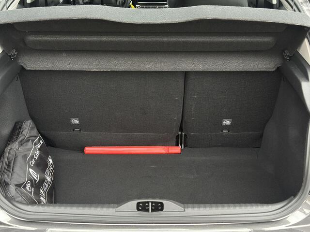 Citroen C3 1.2 PureTech Plus | Climate Control | DAB | Navigatie | Parkeersensoren | Cruise Control | Apple Carplay/Android Auto | Bluetooth | Isofix |