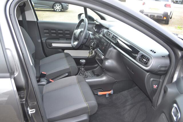 Citroen C3 1.2 PT Feel I 110PK I 6 BAK I NAVIGATIE I PARKEERSENSOREN ACHTER I CENTRALE DEURVERGRENDELING I METALLIC LAK I PARKEERSENSOREN ACHTER I