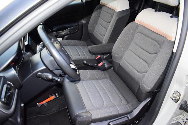 Citroen C3 PureTech 83 Feel Navi | Airco | parkeerhulp | Luxe interieur |