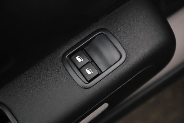 Citroen C3 1.2 PureTech Feel Carplay Android Navigatie Climate Cruise Control Rijstrooksensor Parkeersensor All-season banden!