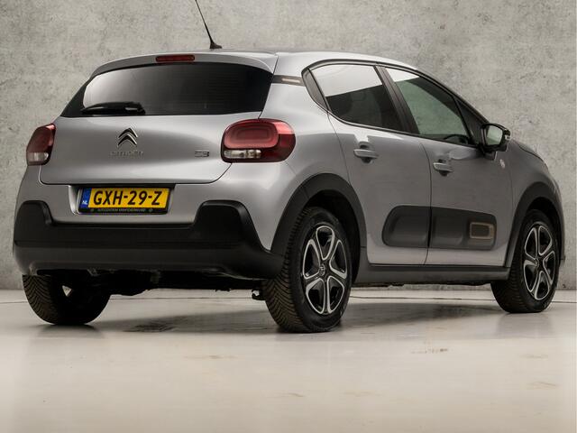Citroen C3 1.2 PureTech Sport (APPLE CARPLAY, NAVIGATIE, GETINT GLAS, PARKEERSENSOREN, LED KOPLAMPEN, SPORTSTOELEN, CRUISE, LM VELGEN, NIEUWSTAAT)