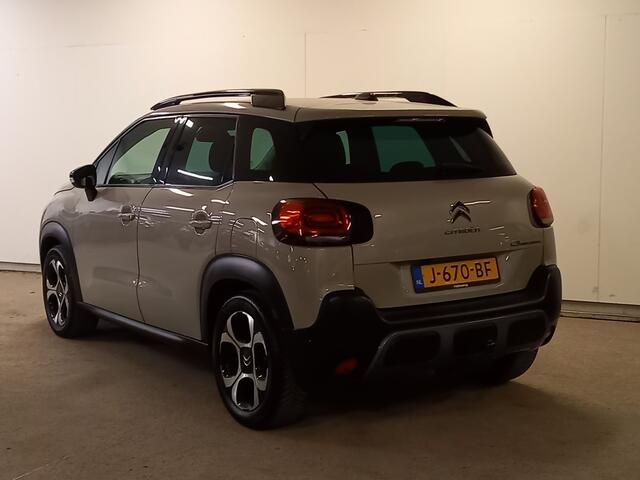 Citroen C3 Aircross 1.2 PureTech S&S Shine Achteruitrij camera | Sensoren voor en achter | Apple Carplay & Android Auto | Trekhaak!