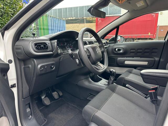 Citroen C3 1.2 PureTech Feel 105g Airco, Cruise C, Lmv, Trekhaak!!!! DONDERDAG 11-12 ZIJN WIJ GEOPEND VAN 14:00/17:00!!!