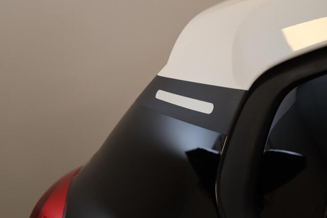 Citroen C3 1.2 PureTech S&S Shine Carplay | Leder | Lichtmetaal | Navi | Camera