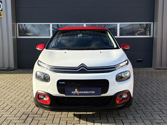 Citroen C3 1.2 PureTech S&S Shine | Navi | Camera | Caplay| Trekhaak | Cruise & Climate Control | Interesse? Bel of App naar: 06 30 51 05 90