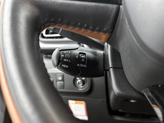 Citroen C3 110 PK Business | Rijklaar | Stoelverwarming | Panoramadak | Trekhaak |