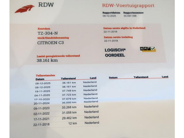 Citroen C3 Benzine * AUTOMAAT * * Navigatie * Climate & Cruise Control * Trekhaak * 5-Deurs * Apple Car Play * Android Auto * Vingerhoets; Vierde Generatie Eersteklas Service !