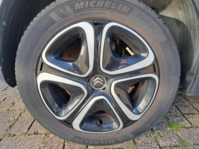 Citroen C3 1.2 PureTech S&S Feel Edition ALL IN RIJKLAARPRIJS/Airco/Parkeersensoren/Apple Carplay/Cruise Controle/Privacy Glass