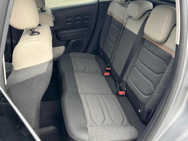 Citroen C3 1.2 PureTech C-Series NAVI | 1/2 LEDER | AUTOMAAT