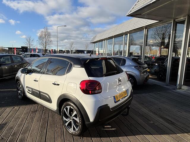 Citroen C3 1.2 PureTech Shine Apple carplay/Android auto | Trekhaak | Climate control | Cruise control | Lichtmetalen velgen 17'' | Achteruitrijcamera |