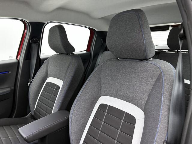 Citroen C3 Hybrid 110pk Automaat Business | Rijklaar | Navigatie | Apple Carplay | Comfort Seats |