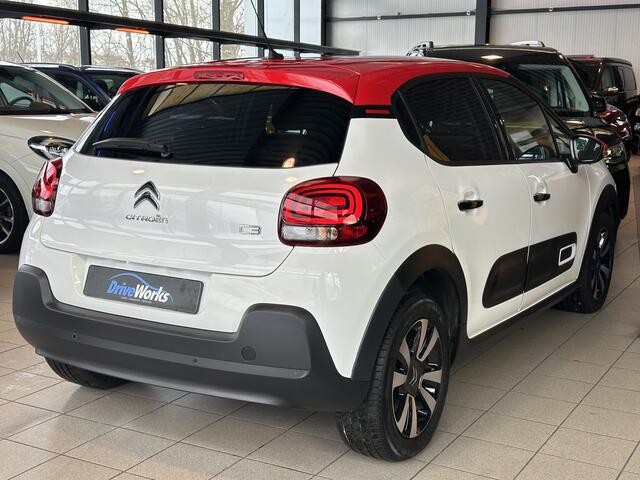 Citroen C3 1.2 PureTech Shine | Carplay | PDC | Lane Assist | Cruise Control Interesse, Proefrit? Bel of app met: 06-24 28 28 42