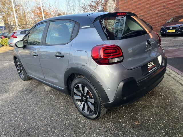 Citroen C3 1.2 PureTech Shine // DODEHOEK // CAMERA+SENSOREN // CRUISE // CLIMA // NAVI+CARPLAY // AFN. TREKHAAK //