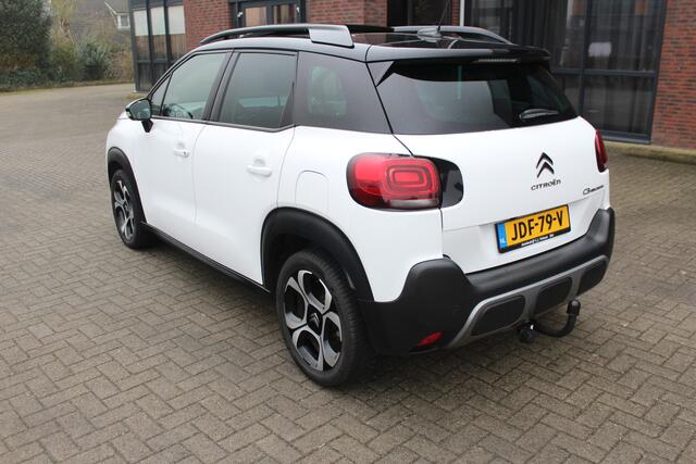 Citroen C3 Aircross 1.2 PureTech Shine Clima-Cruise-Schuifdak-Navi-Keyless-Trekhaak