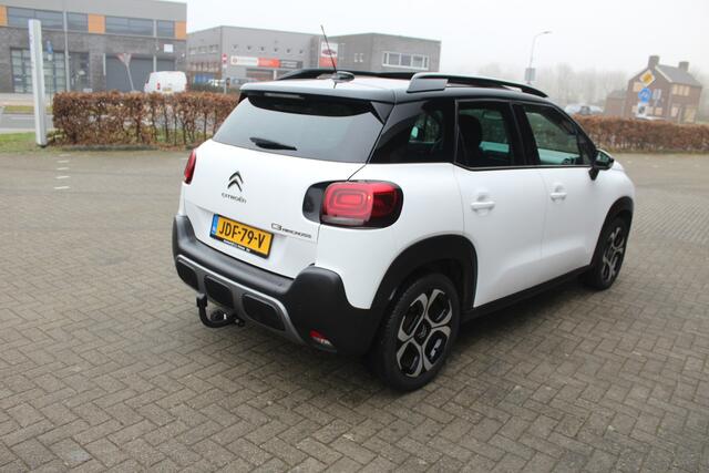 Citroen C3 Aircross 1.2 PureTech Shine Clima-Cruise-Schuifdak-Navi-Keyless-Trekhaak