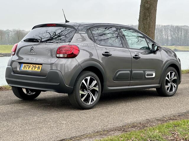 Citroen C3 1.2 PureTech Shine | Automaat | Keyless entry | Carplay | Camera | Cruise control