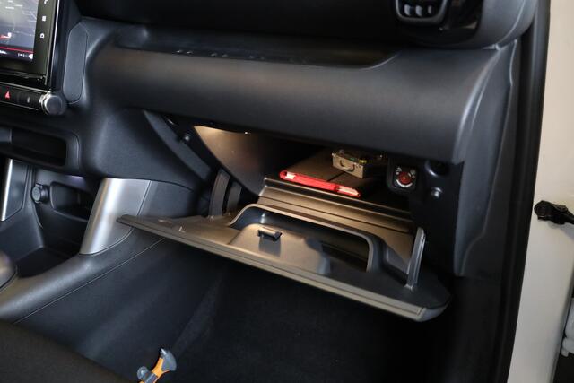 Citroen C3 Aircross PT 110 Shine Trekhaak | Camera | Sensoren | Navi | Apple Carplay/Android auto