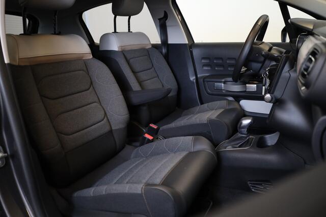 Citroen C3 PT 110 Shine Automaat-6 17" | Camera | Parkeersensoren | Amb Wood