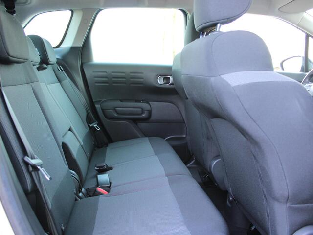 Citroen C3 Aircross 1.2 PureTech S&S Shine Automaat | Navi / Climate / Cruise