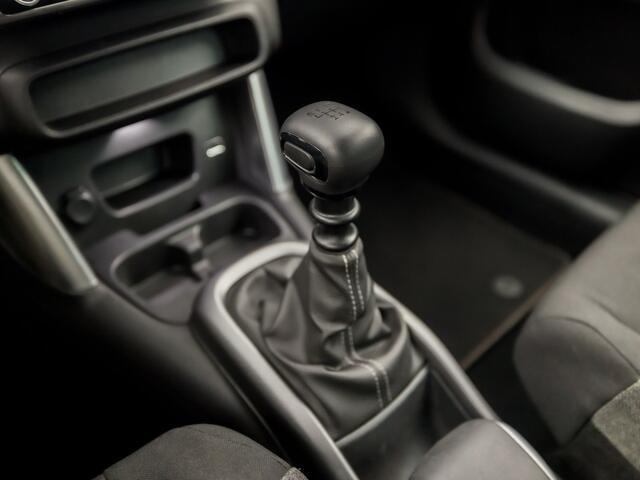 Citroen C3 Aircross 1.2 PureTech C-Series (APPLE CARPLAY, GROOT NAVI, CRUISE, GETINT GLAS, SPORTSTOELEN, PARKEERSENSOREN, LM VELGEN, NEIUWSTAAT)