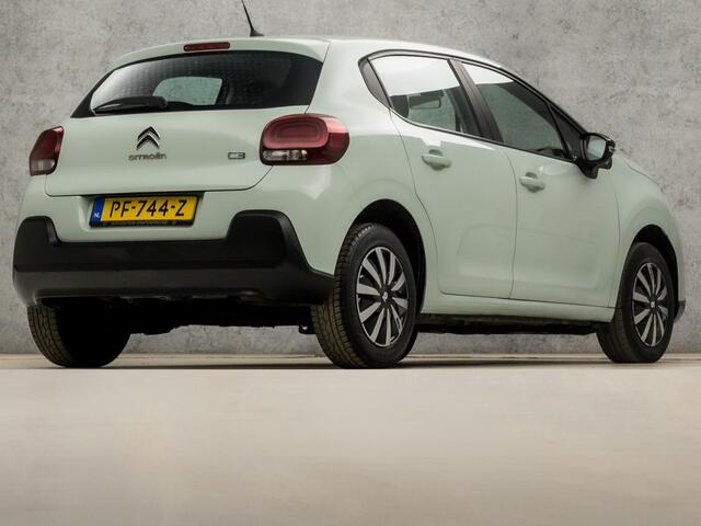 Citroen C3 1.2 PureTech Sport (APPLE CARPLAY, GROOT NAVI, CRUISE, SPORTSTOELEN, LANE ASSIST, NIEUWE APK, NIEUWSTAAT)