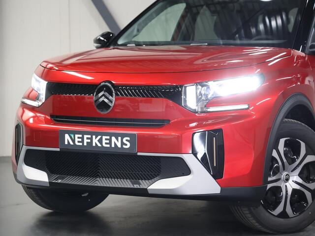 Citroen C3 Ë-C3 Aircross Plus 113pk Extended Range 54 kWh | AppleCarPlay/AndroidAuto | Camera | Comfortstoelen | CruiseControl | ClimateControl | Privacy Glass |