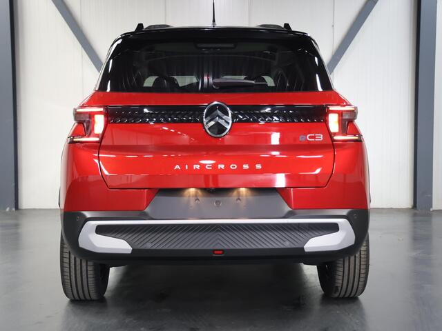 Citroen C3 Ë-C3 Aircross Plus 113pk Extended Range 54 kWh | AppleCarPlay/AndroidAuto | Camera | Comfortstoelen | CruiseControl | ClimateControl | Privacy Glass |