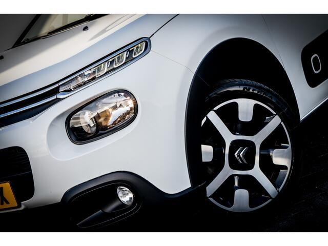 Citroen C3 1.2 PureTech S&S Shine | DB riem is Vervangen | Ned auto | Trekhaak | | Two Tone-kleur zwart dak | 16'' LMV | Pdc |