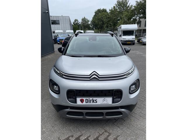 Citroen C3 Aircross 110pk Shine (Elektrisch Schuifdak - Leder incl stoelverwarming - Keyless Entry - Camera - HiFi - Parkeersensoren V+A - 17"incl 4S - Automatische Airco - Navigatie)