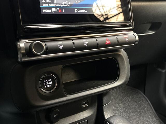 Citroen C3 1.2 PureTech Shine Automaat (APPLE CARPLAY, GROOT NAVI, CAMERA, GETINT GLAS, SPORTSTOELEN, LM VELGEN, KEYLESS, CRUISE, NIEUWE APK, NIEUWSTAAT)